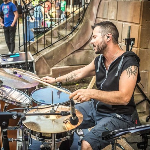 Stream Alan M. music Listen to songs, albums, playlists for free on