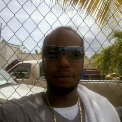 Lloyd Daniel