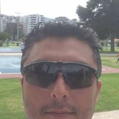 Víctor G. Martínez M