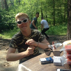 Антон Сафронов