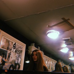 mollie 𝒉opkin𝒔