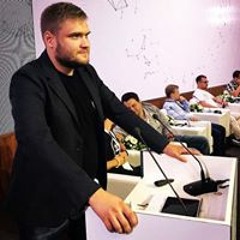 Максим Даниярович