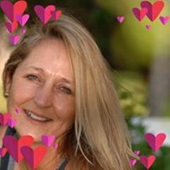 Sandi Holmes