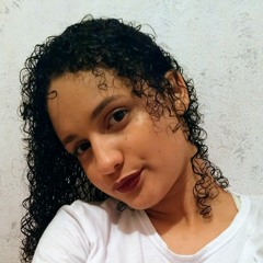 Letícia Vieira