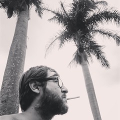 Todo abuso começa com um "eu te amo" (poema), de Marcio Fernando Campos