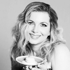 Little French Writing Hood