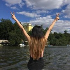 Linda Dinh
