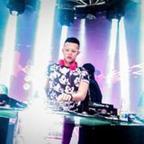 DJ Huy Maxx’s avatar