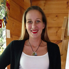 Tracie Kuchen (CBD Mom)