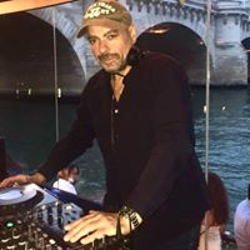 DJ Dov’s avatar