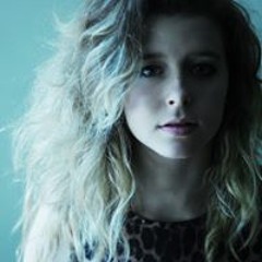 Chloë Stell