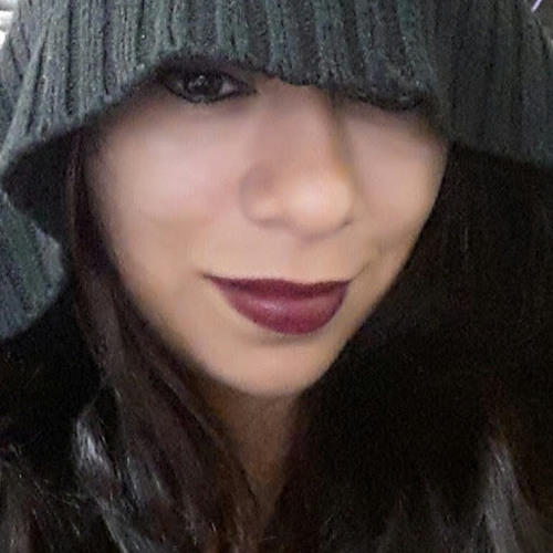 Lucia Araujo’s avatar