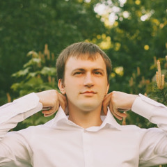 Евгений Белый