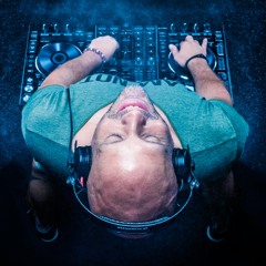 Mr. Chug - DJ