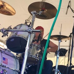 PAULY KRAUZZ