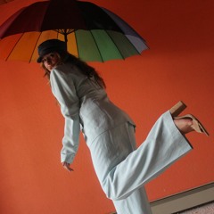 Mia Severance