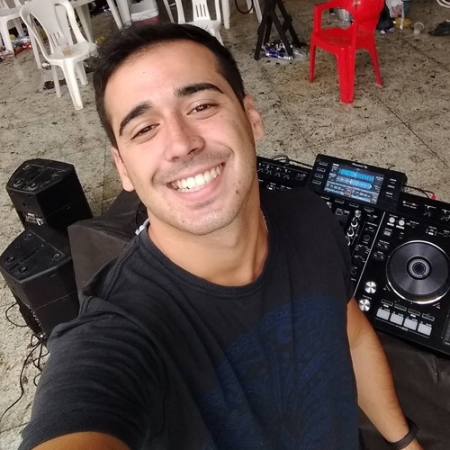 Bruno Rodrigues’s avatar