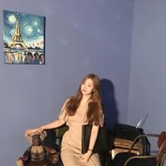 김지정