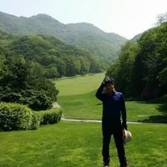 굳