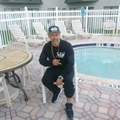 Louis Robles