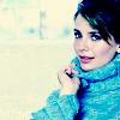 milania m Lloyd1