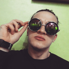 п с