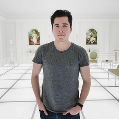 Jhonatan R. Manriquez