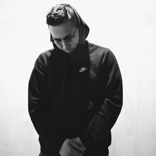 Freezing (feat. Planet 32, Just Ivan, Young IB)