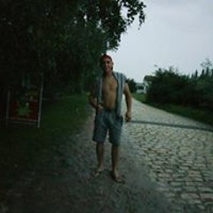 Макс Декалюк