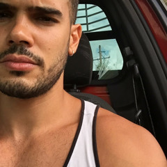 Otávio Santa Cecília