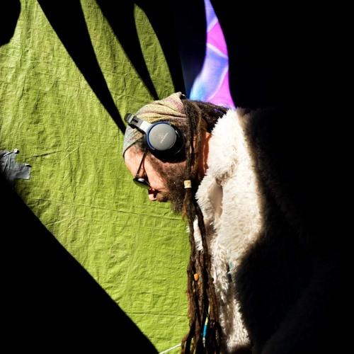 01 Stomping  Grounds Mix