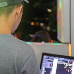 AQUECIMENTO DAS DANCINHAS VS ROCINHA ( DJ'S DANADO DA ROÇA & DJ MT FAIXA PRETA )