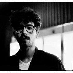 -Moustache Jerre-
