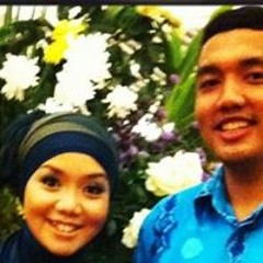 Ade Hanie F