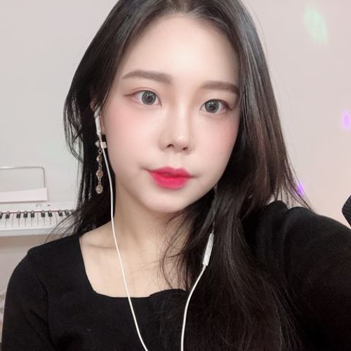 Celia Kim주영스트’s avatar