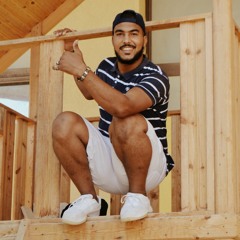 مصطفي رزق