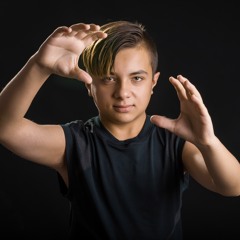 DjNeyJR