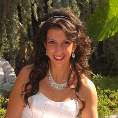 Julie Grace