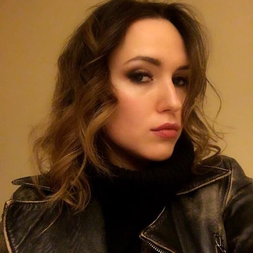 Julia Shumova’s avatar