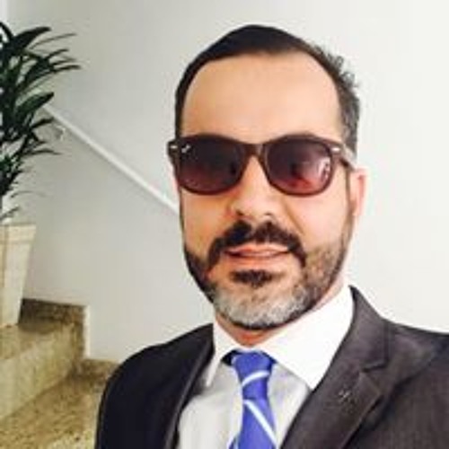 Roberto Vieira’s avatar