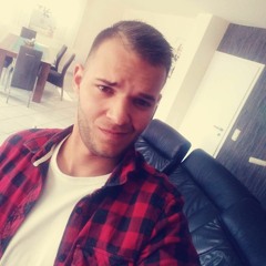 Tobi.M.
