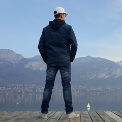 -Broker
