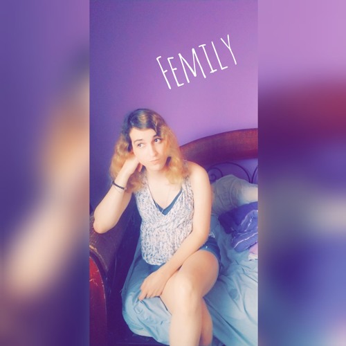 Femily (Femily24)’s avatar