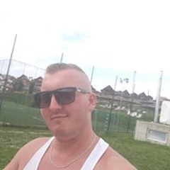 Csaby Robert