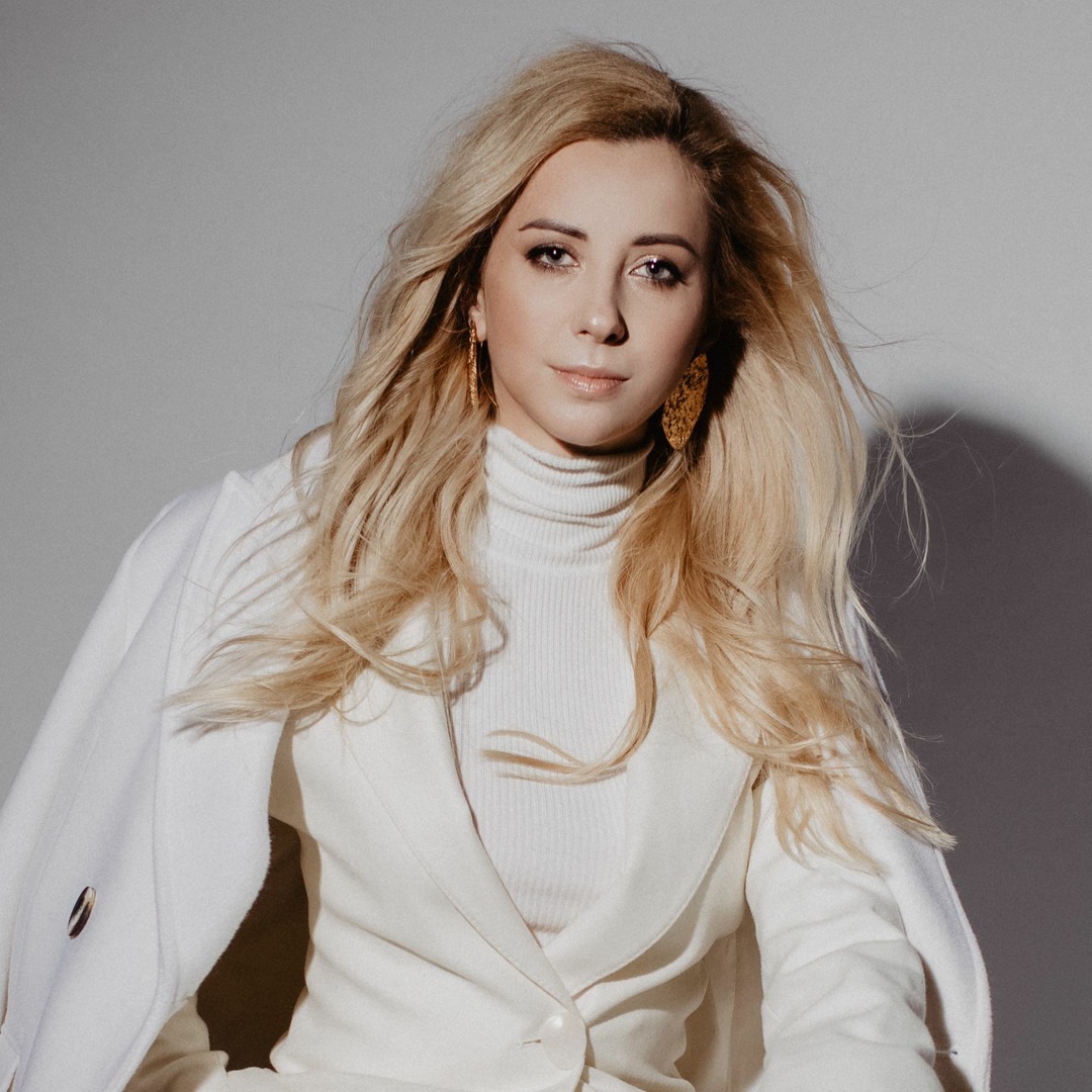 Sansning siki Charani sikadi