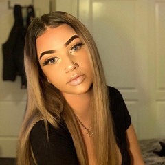 Courtney Jade