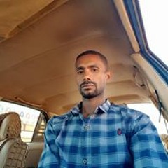 احمد آدم