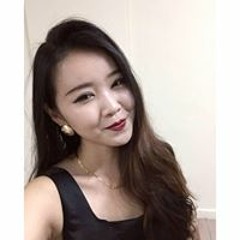 Nicole Tan