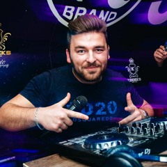 DeeJay Invicta