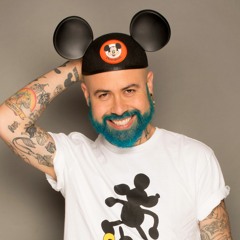 Johnny Carmona Presenta: